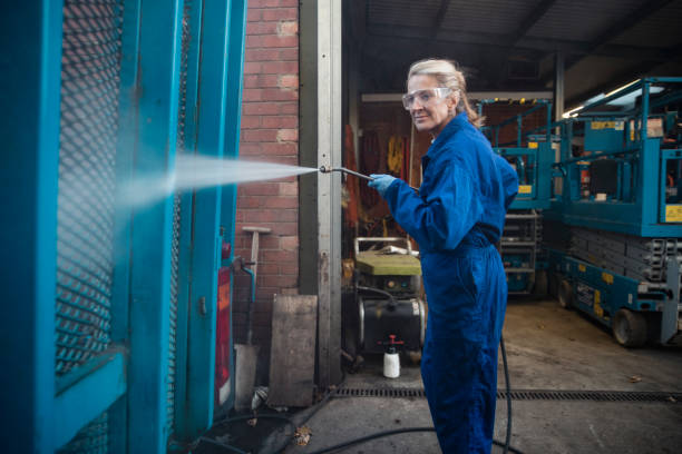 Best Machinery and Equipment Cleaning  in Westhaven Moonstone, CA